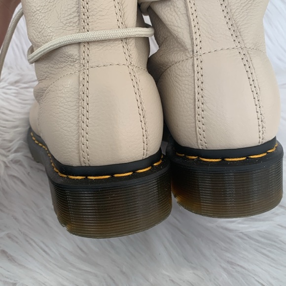 Dr. Martens 1460 Pascal Virginia Leather Boots in Vintage Taupe | US 9 - Picture 9 of 12